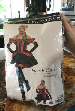 Halloween costume woman’s