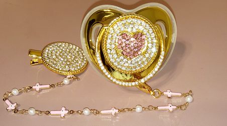 Crown Pacifier Clip Chain Set | Baby Shower Gift | Silicone Newborn BPA Free |Toddler Teether | Baby Soother Nipple | Bling baby pacifier