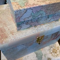 4 Boxes Clean World Travel Storage Container Bin Globe Gold Map