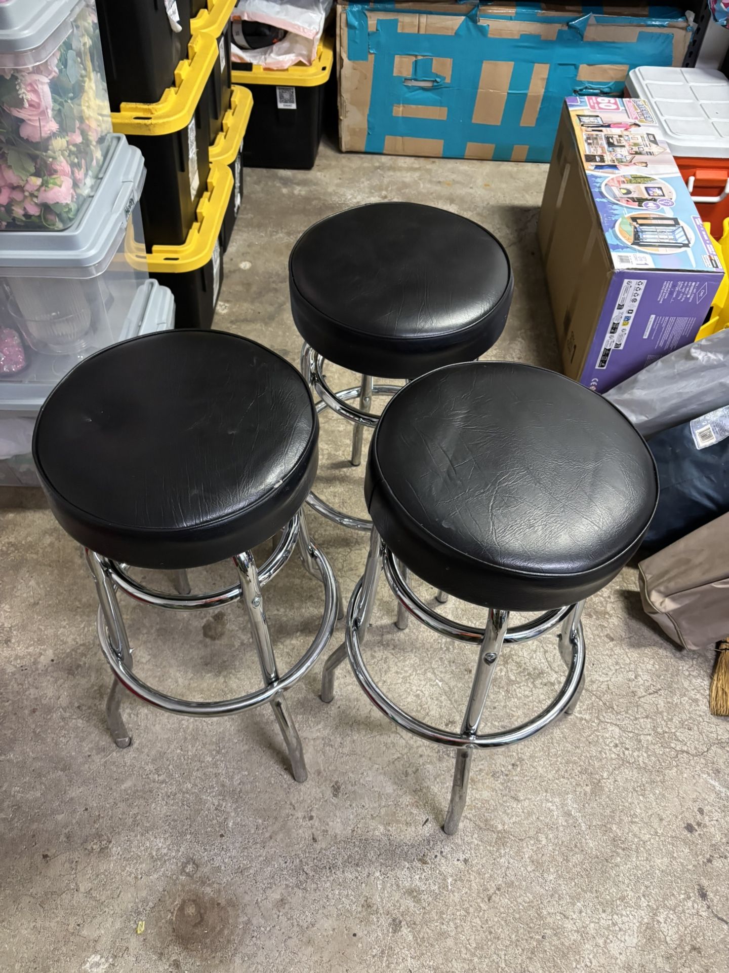 3 Bar Stools