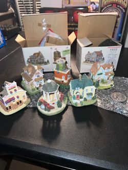 Miniature Village Building Figurines Set of 6