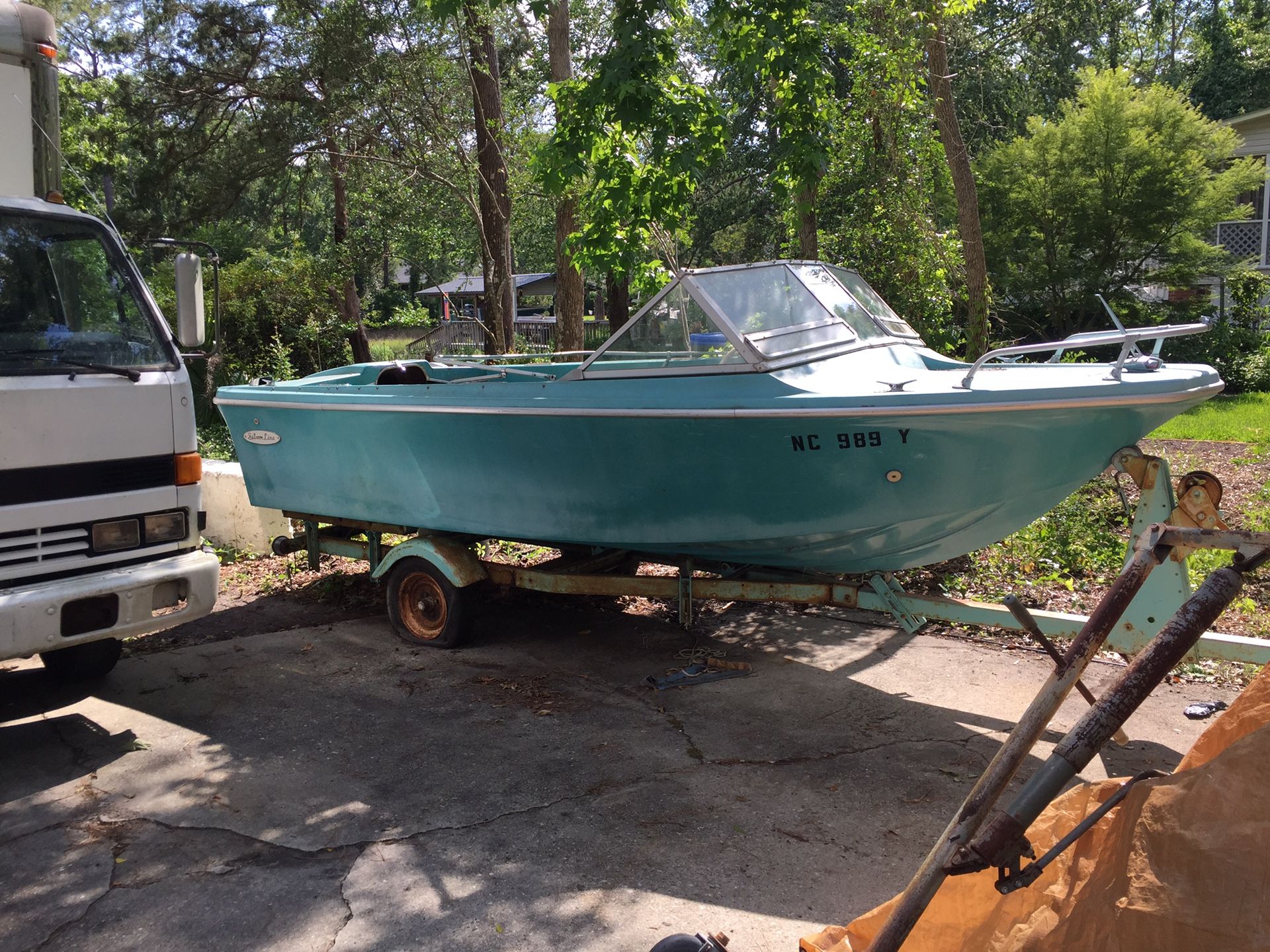 Vintage 1968 Silverline 16 foot