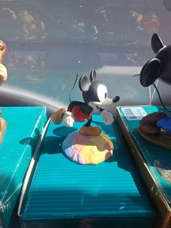 Disney Millennium mickey
