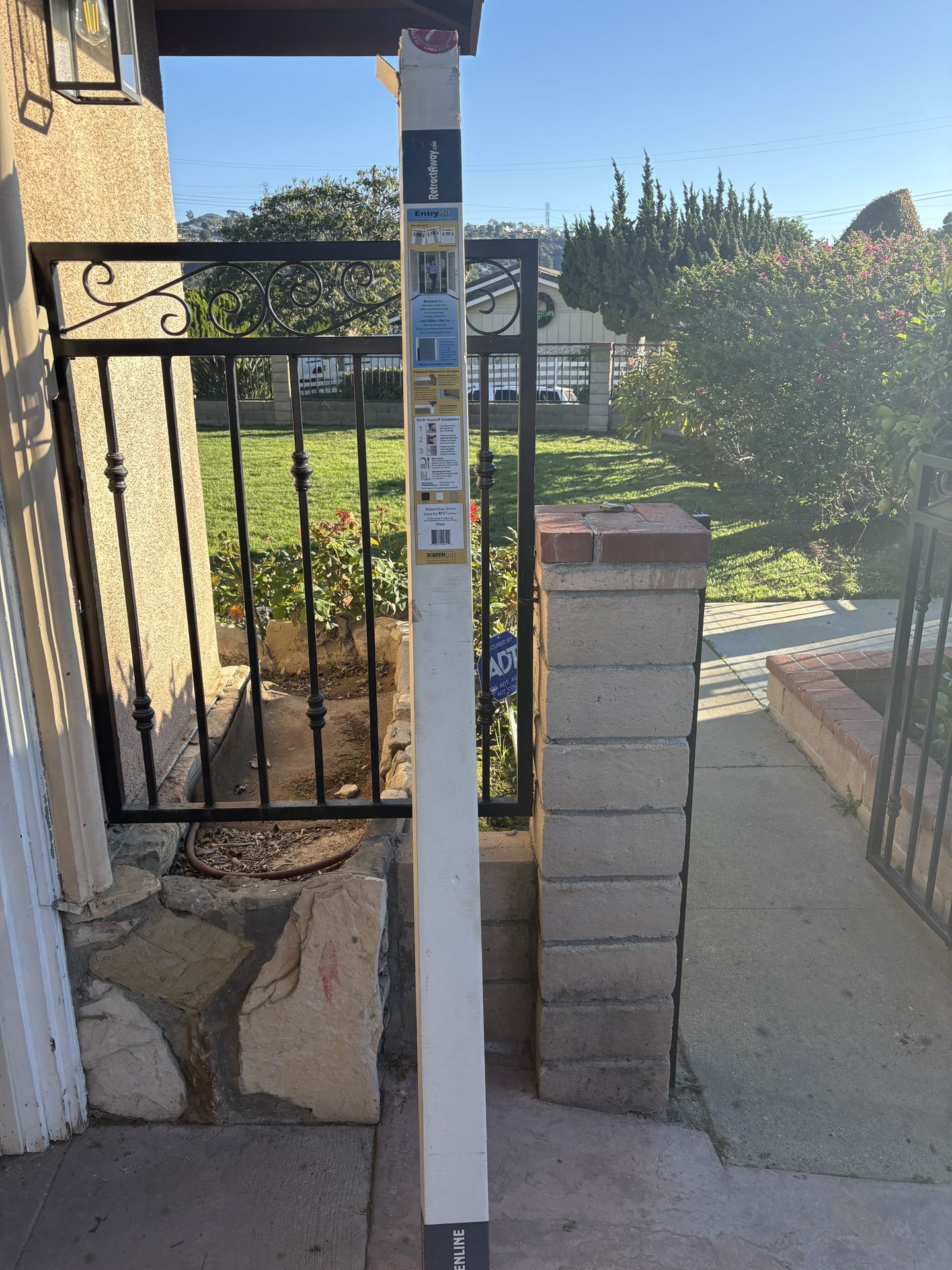 4x Retractable Screen Doors