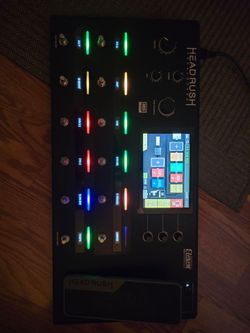 Headrush pedal + case