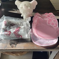 Hello Kitty Party Bundle – 5 Bobo Balloons + 50 Treat Bags 🎀