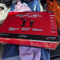 Milwaukee M12 Drill Combo 