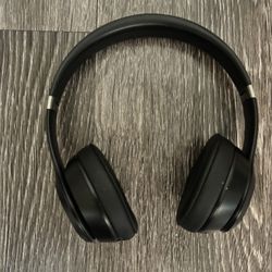 Beats solo 4 