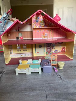 Bluey Celebration House