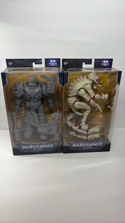 WARHAMMER CHAOS MCFARLANE TYRANID (2 figures)