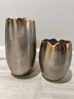 Lenox Gold Vase Set