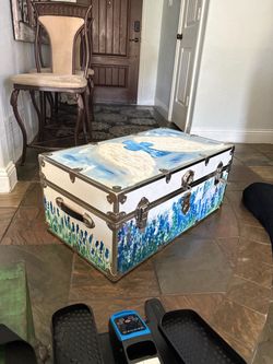 Wooden metal trunk with wheels
