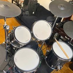Roland-V-Drums-Acoustic-Design-VAD507-Electronic-Drum-Set