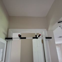 Pull Up Equipment 