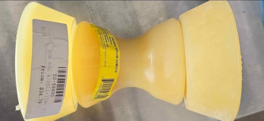 Seachoice Bow Roller w/Bells, 4 in., TPR