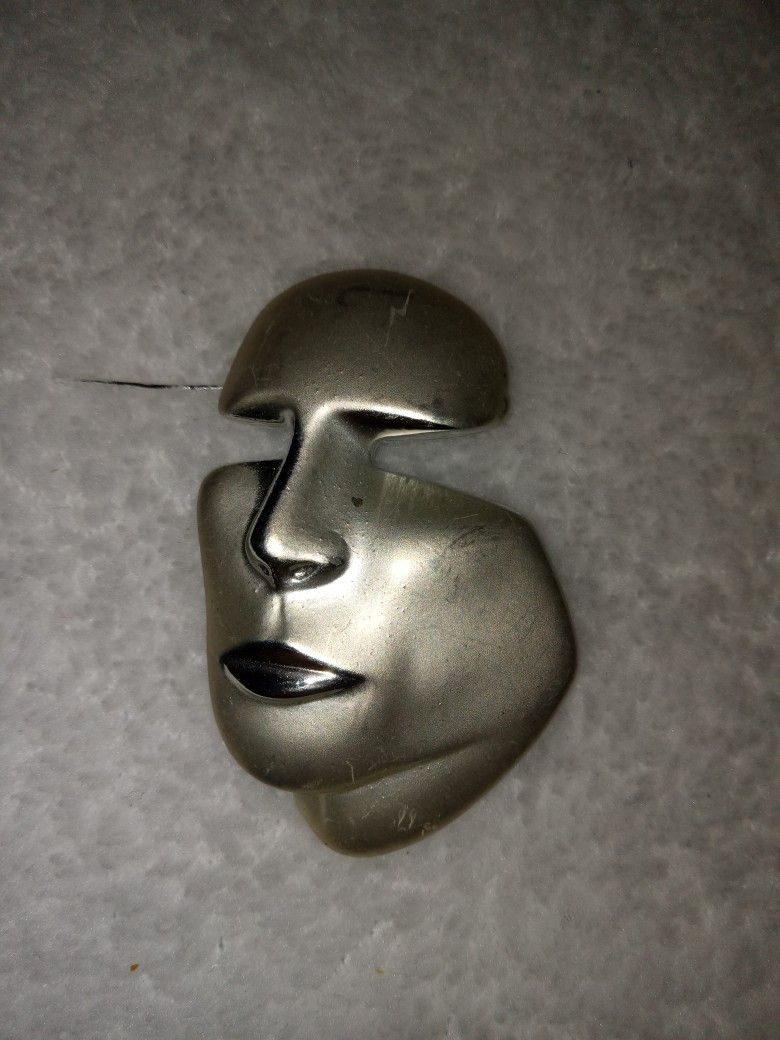 Vintage Pin Brooch Lady Head Face Modern Brushed Silver Tone Unusual