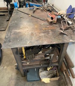 Welding table