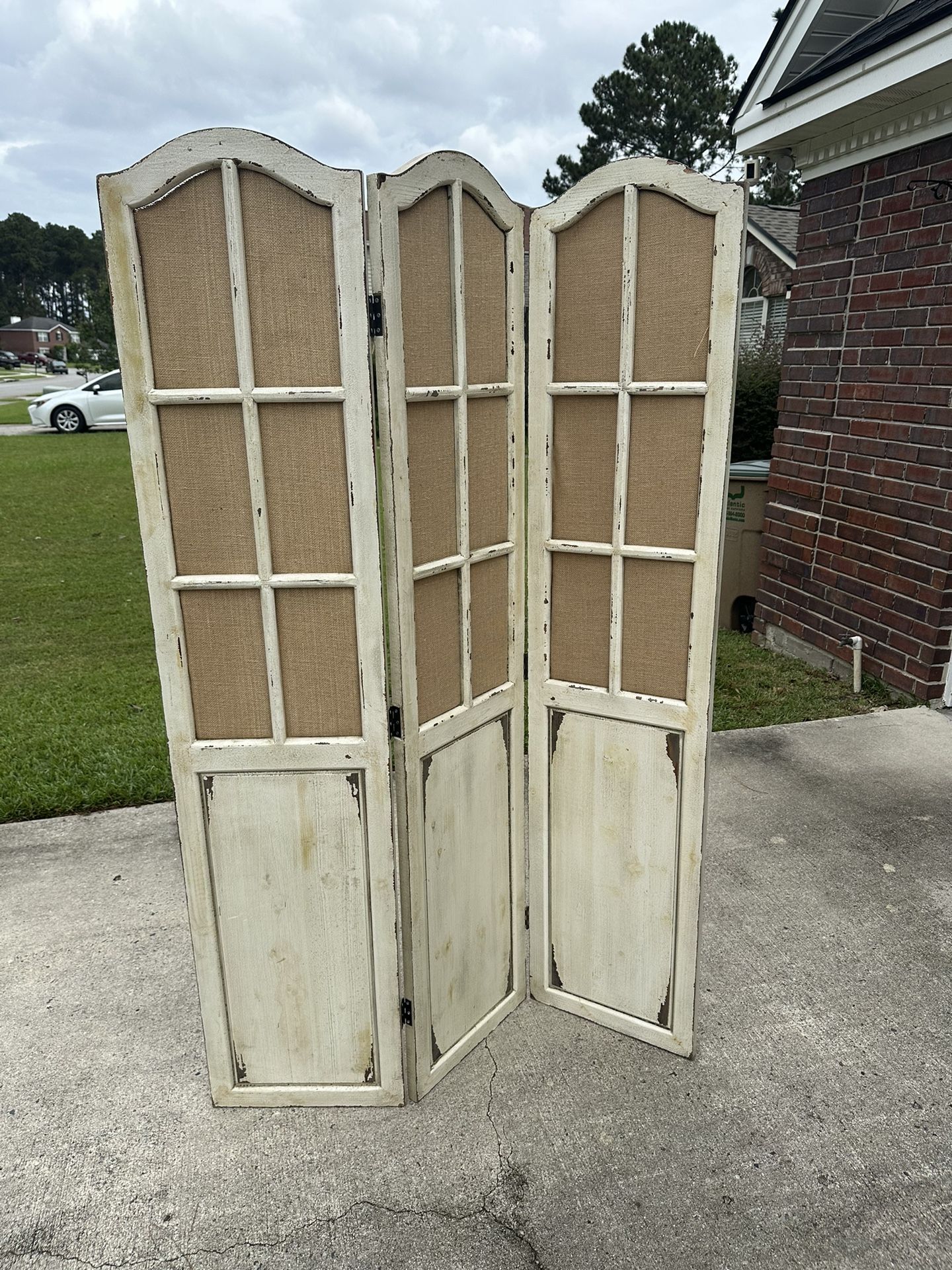 Three Panel Divider