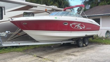 2005 Monterey 248 montura LS