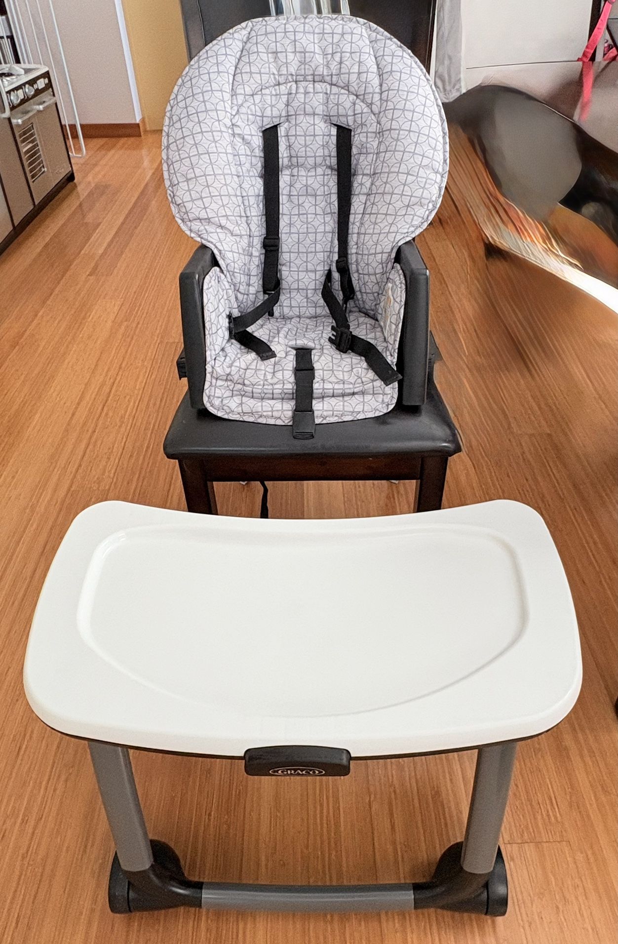 Graco Table2Table Premier Fold 7-in-1 Convertible High Chair