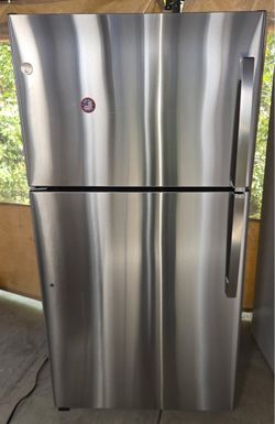 GE 18cu stainless steel top freezer refrigerator