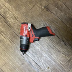 Milwaukee M12 Hammer Drill