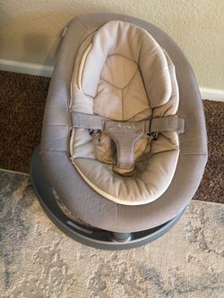 Nuna Leaf- Baby Seat