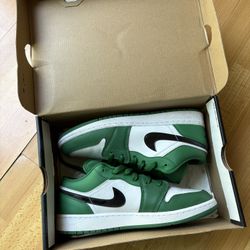 Nike jordan 1 pine green