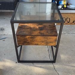 Coffee Table Must Pick Up In Whittier