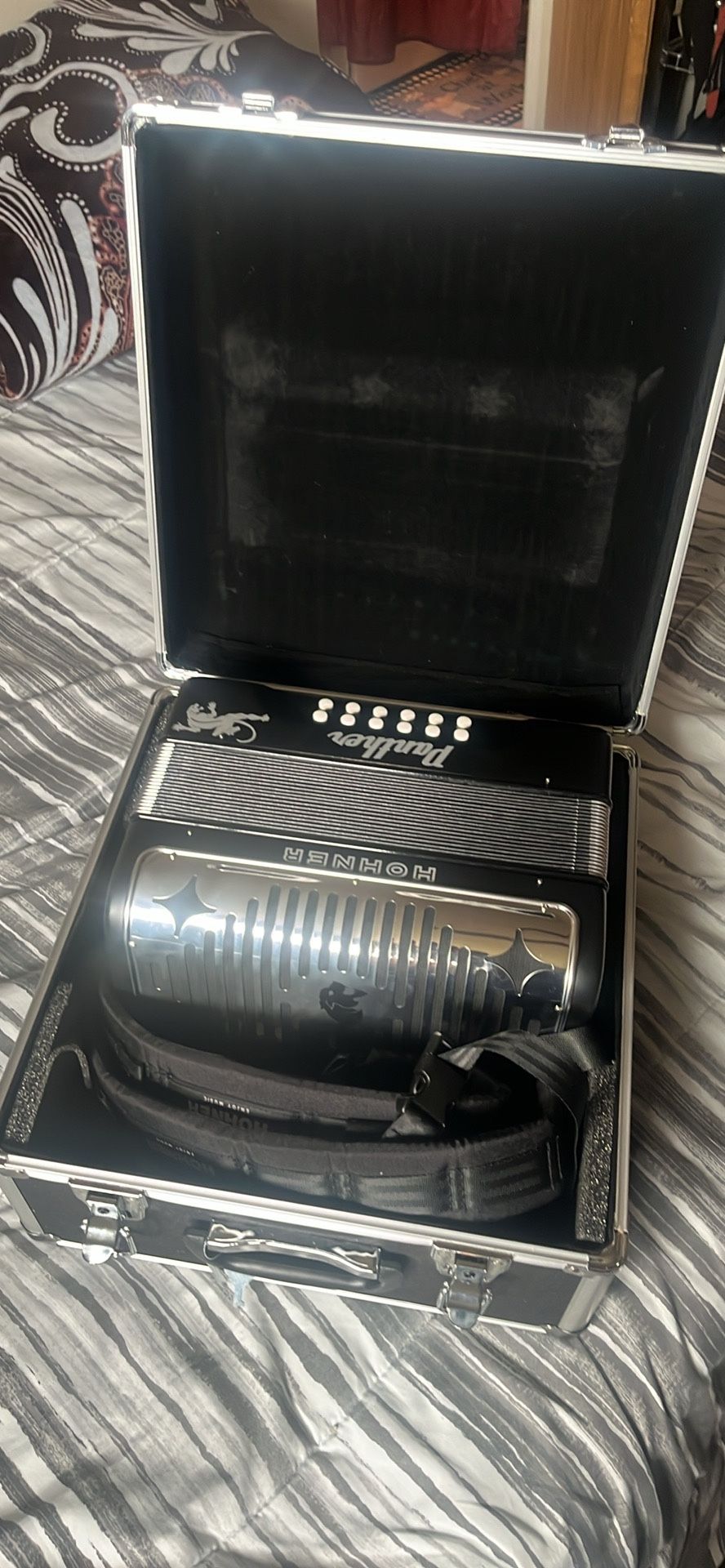 Honer Panther Diatonic Button Accordion-Brand new! Hardly used- Priced to sell fast!