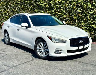 2015 INFINITI Q50