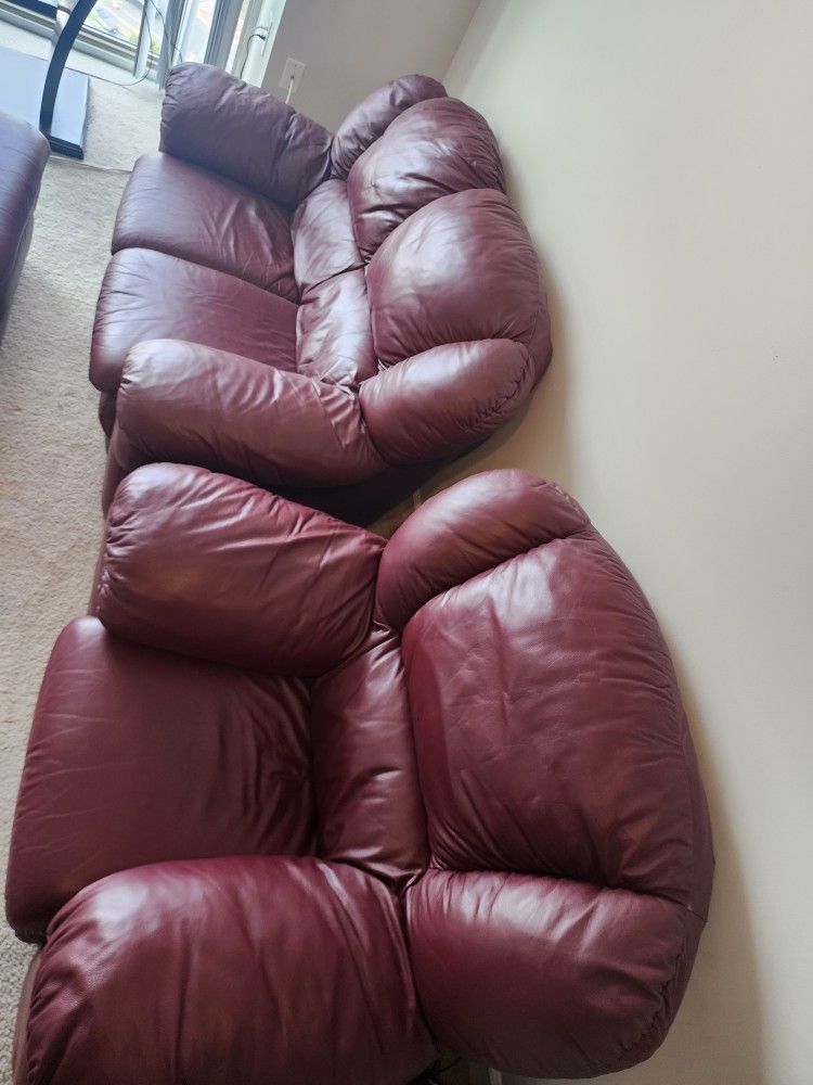 Moving, Come Get This Leather Couch Today For 50$