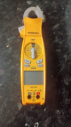 Field piece. TRUE RMS SC640 Clamp Meter