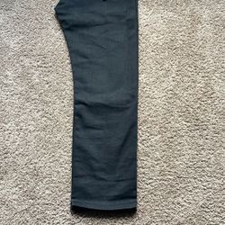 Black Levi’s 501s