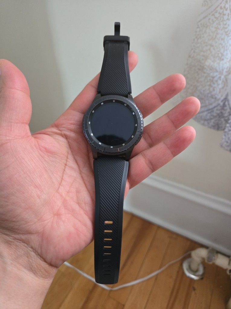 SAMSUNG Galaxy Gear S3