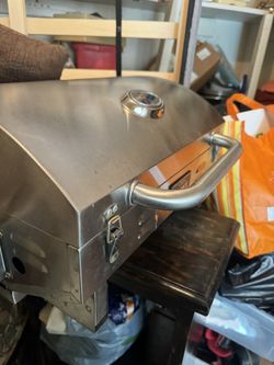 Smoke Hollow Grill
