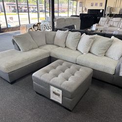 L Shape Sectional. 🚚WE DELIVER🚚