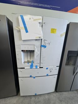 Cafe Refrigerator New 