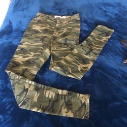 fashion nova camo high waiste jeans