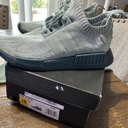 Adidas NMD R1 Size 10