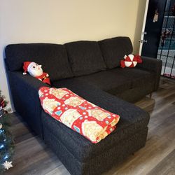 New couch !!