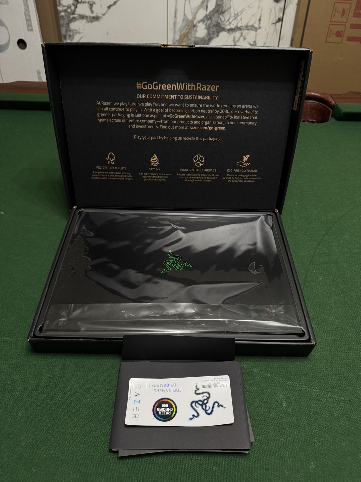 Razer Blade 16 - i9-13950HX - 4K Miniled