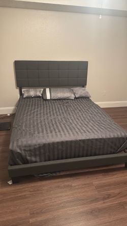Queen Bed Frame / Queen Mattress Hybrid