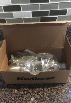 Non Latching Knob satin nickel finish