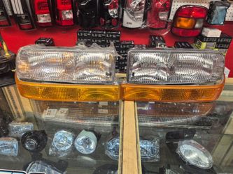 98-04  Chevy s10 headlights