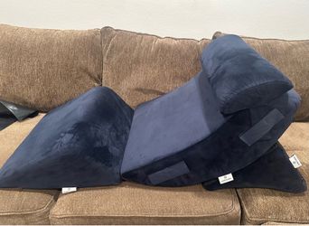 Luxe Casa 4 pc orthopedic bed wedge for post surgery or sleeping .
