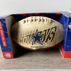 Dallas Cowboys Commemorative Full Size Football LE /25,000 Series 4 Brand New