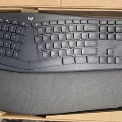Best Keyboard - LogiTech