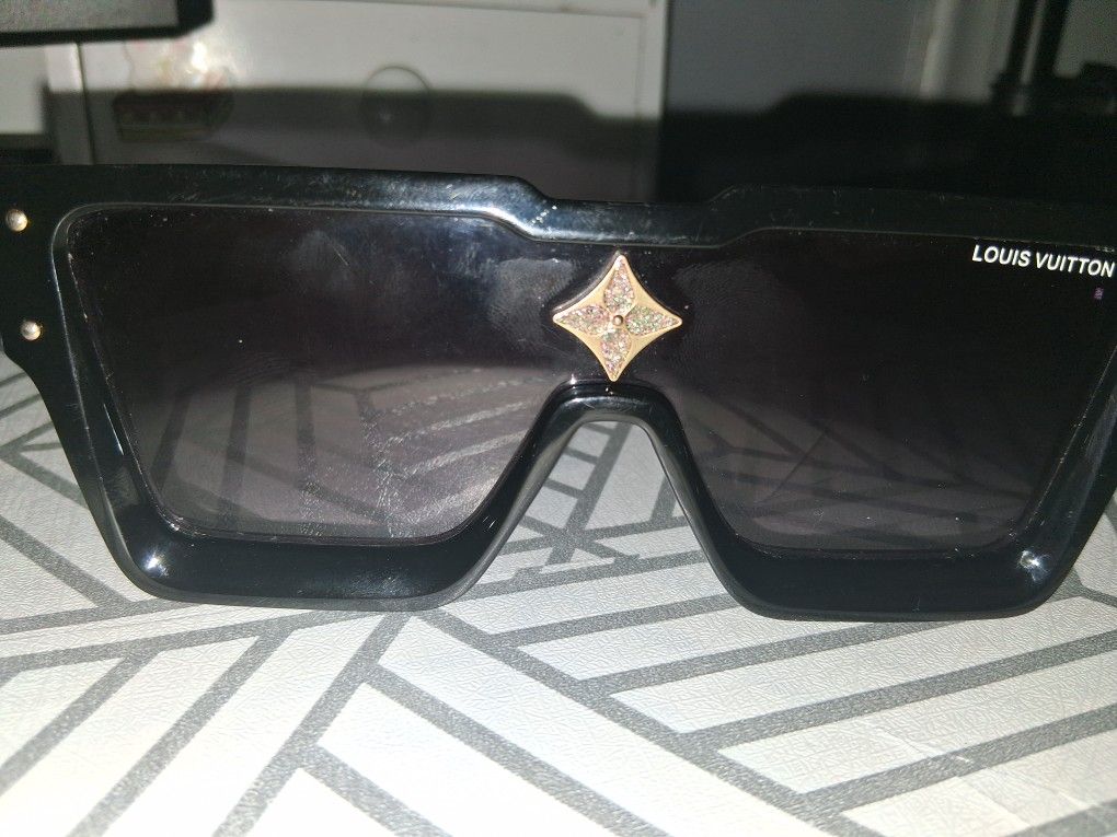 Louis Vuitton Sunglasses Cyclone