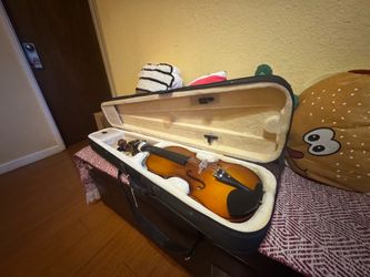 Starter violin for sale Full Size